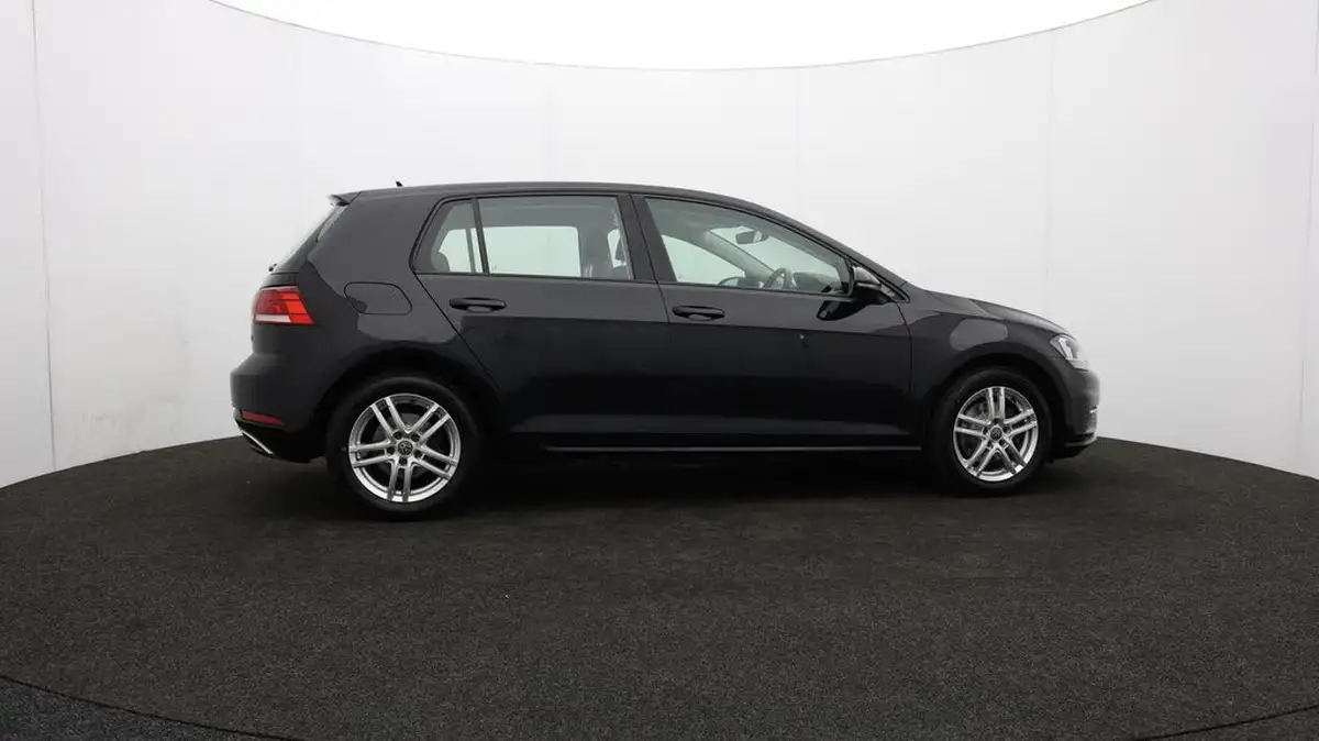 2017-volkswagen-golf-14-tsi-se-nav-ss-hatchback-5d-big-39