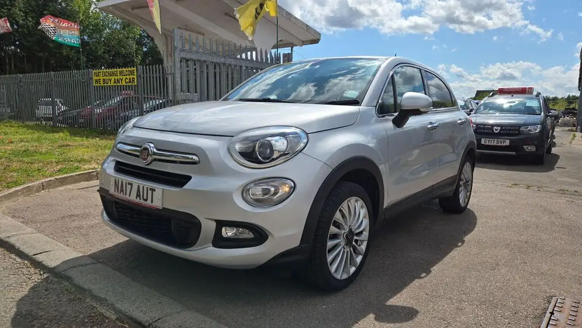 2017-fiat-500x-16-e-torq-lounge-big-2