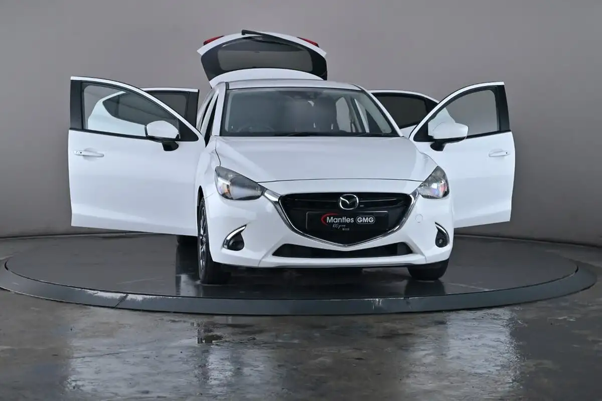 2019-mazda-mazda2-15-sport-nav-big-37