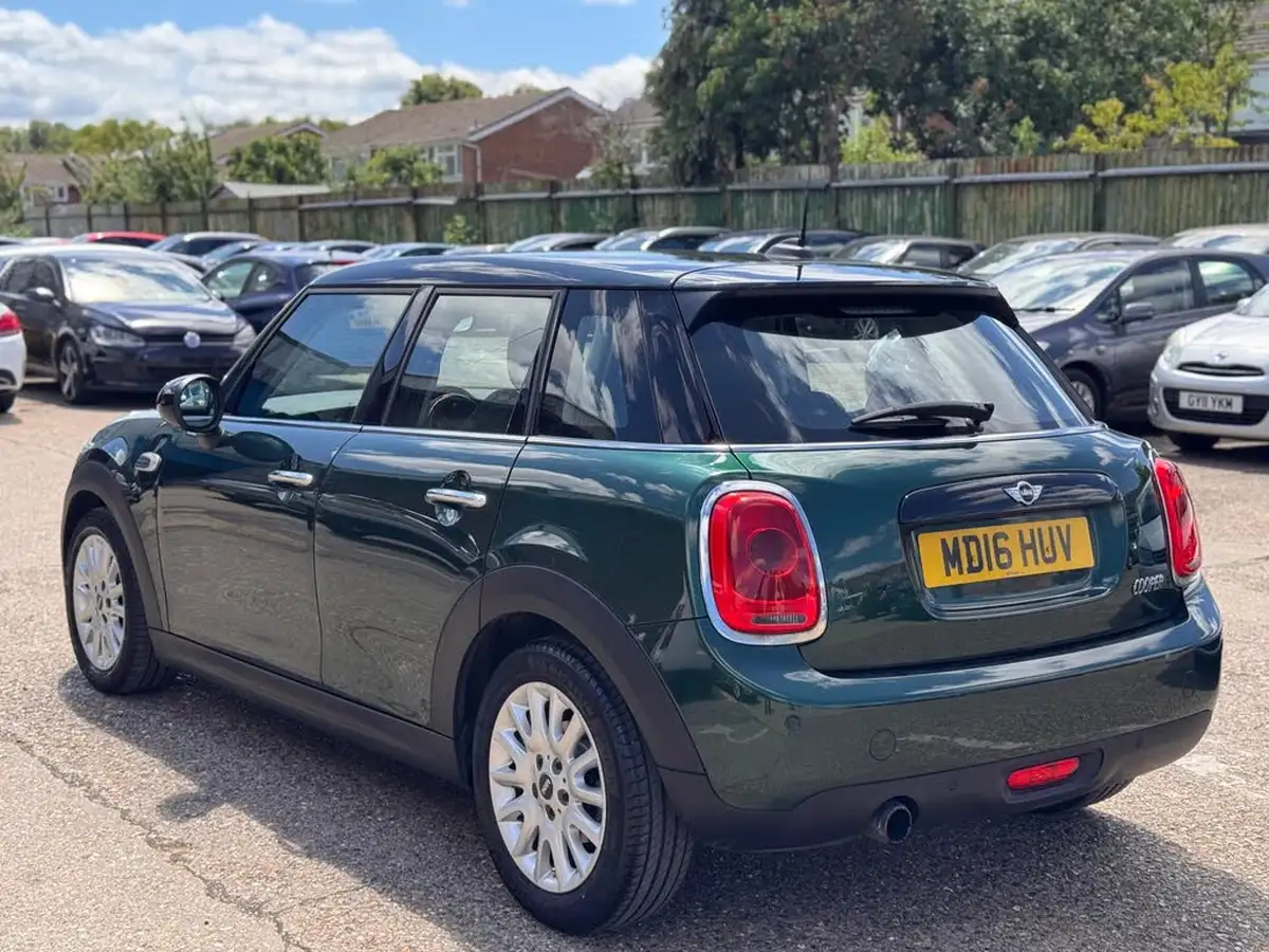 2016-mini-cooper-15-cooper-ss-hatchback-5d-auto-big-2