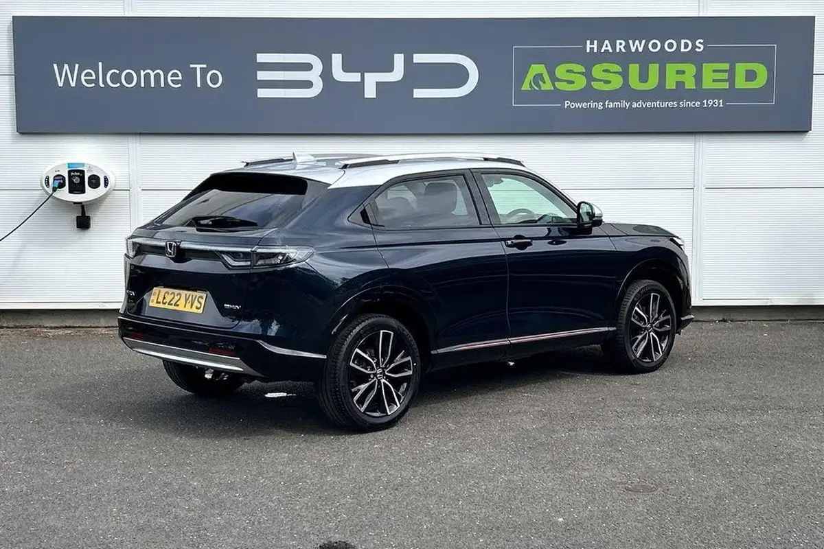 2022-honda-hr-v-15-i-mmd-advance-style-big-5