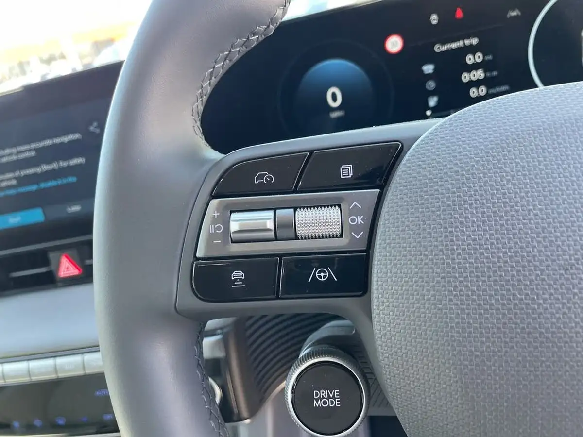 2024-hyundai-ioniq-5-e-ultimate-228ps-84kwh-tech-pack-max-rwd-big-15
