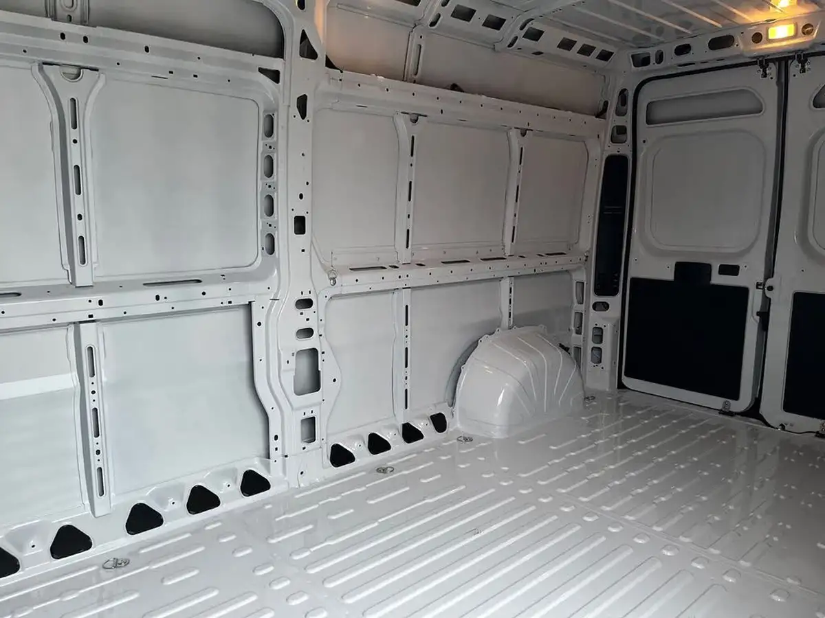2025-fiat-ducato-22td-35-l3h2-eu6e-panel-big-10