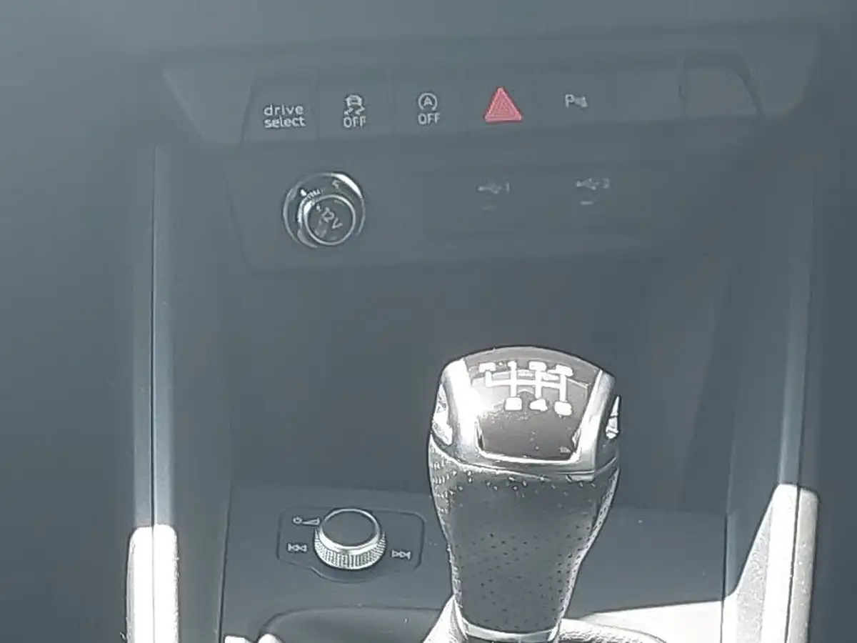 2022-audi-a1-10-30-tfsi-s-line-big-10