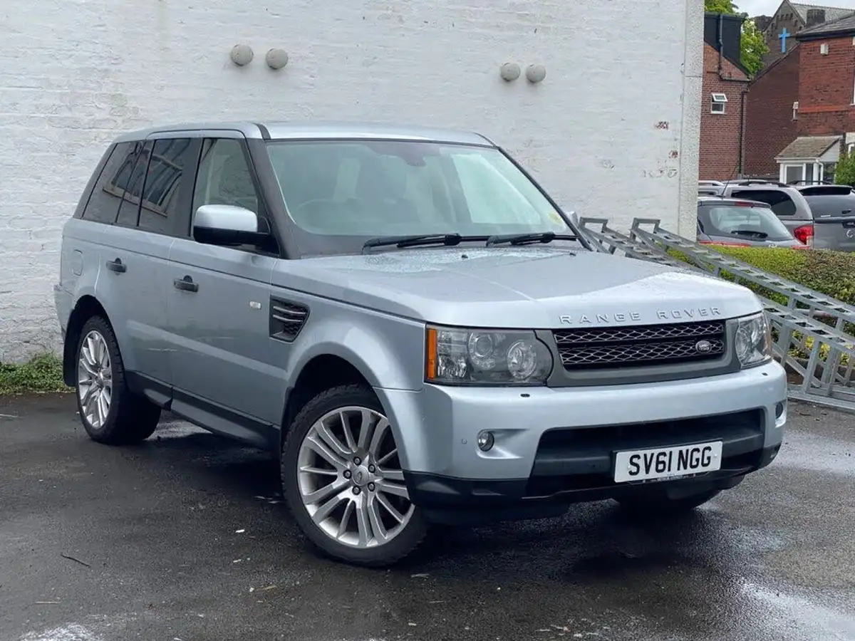 2011-land-rover-range-rover-sport-30td-hse-big-0