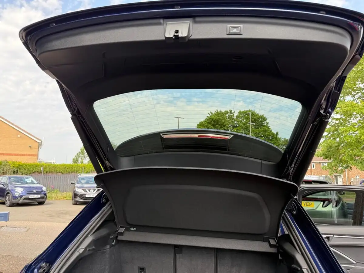 2024-audi-q3-15-35-tfsi-s-line-station-wagon-big-14