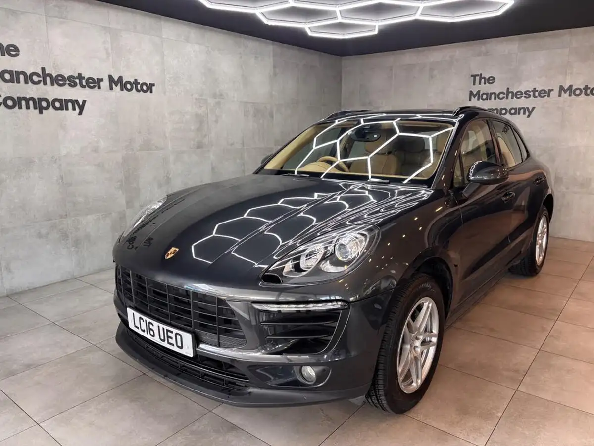 2016-porsche-macan-20-big-3