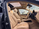 2016-porsche-macan-20-small-38