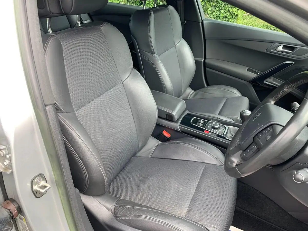 2013-peugeot-508-20hdi-allure-navigation-140bhp-fap-big-10