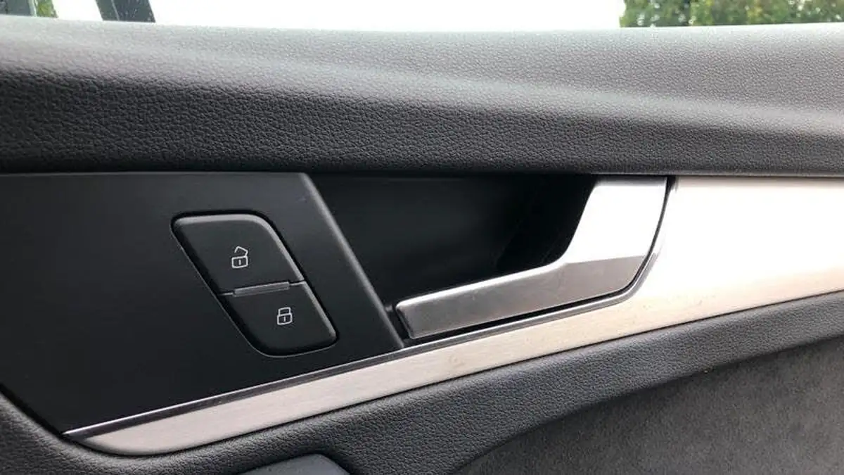 2022-audi-q5-20-40-tdi-s-line-sportback-big-23