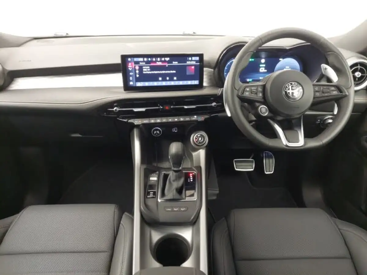 2025-alfa-romeo-tonale-13-veloce-big-2