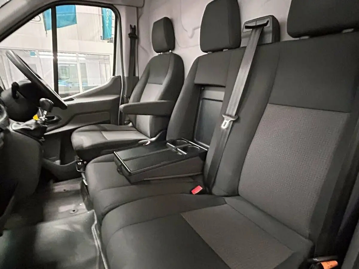 2022-ford-transit-big-10