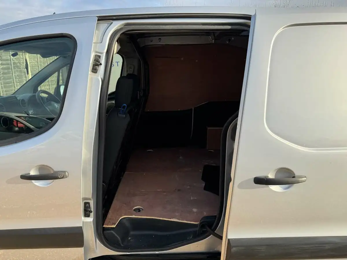2018-citroen-berlingo-16td-l1625-enterprise-special-edition-panel-big-8