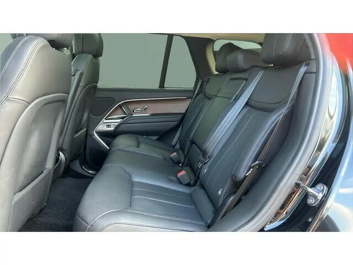 2024-land-rover-range-rover-30-d350-se-big-3