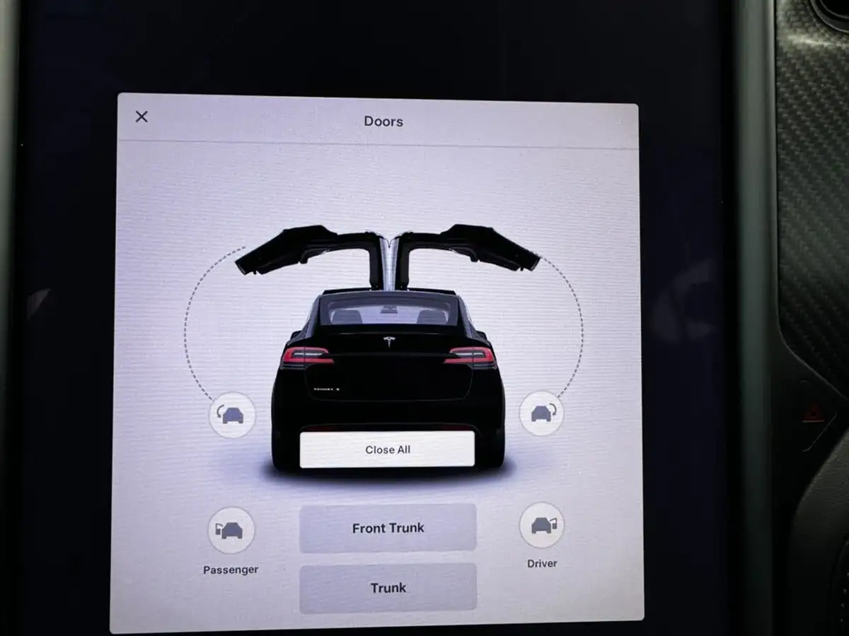 2019-tesla-model-x-e-ludicrous-performance-big-14