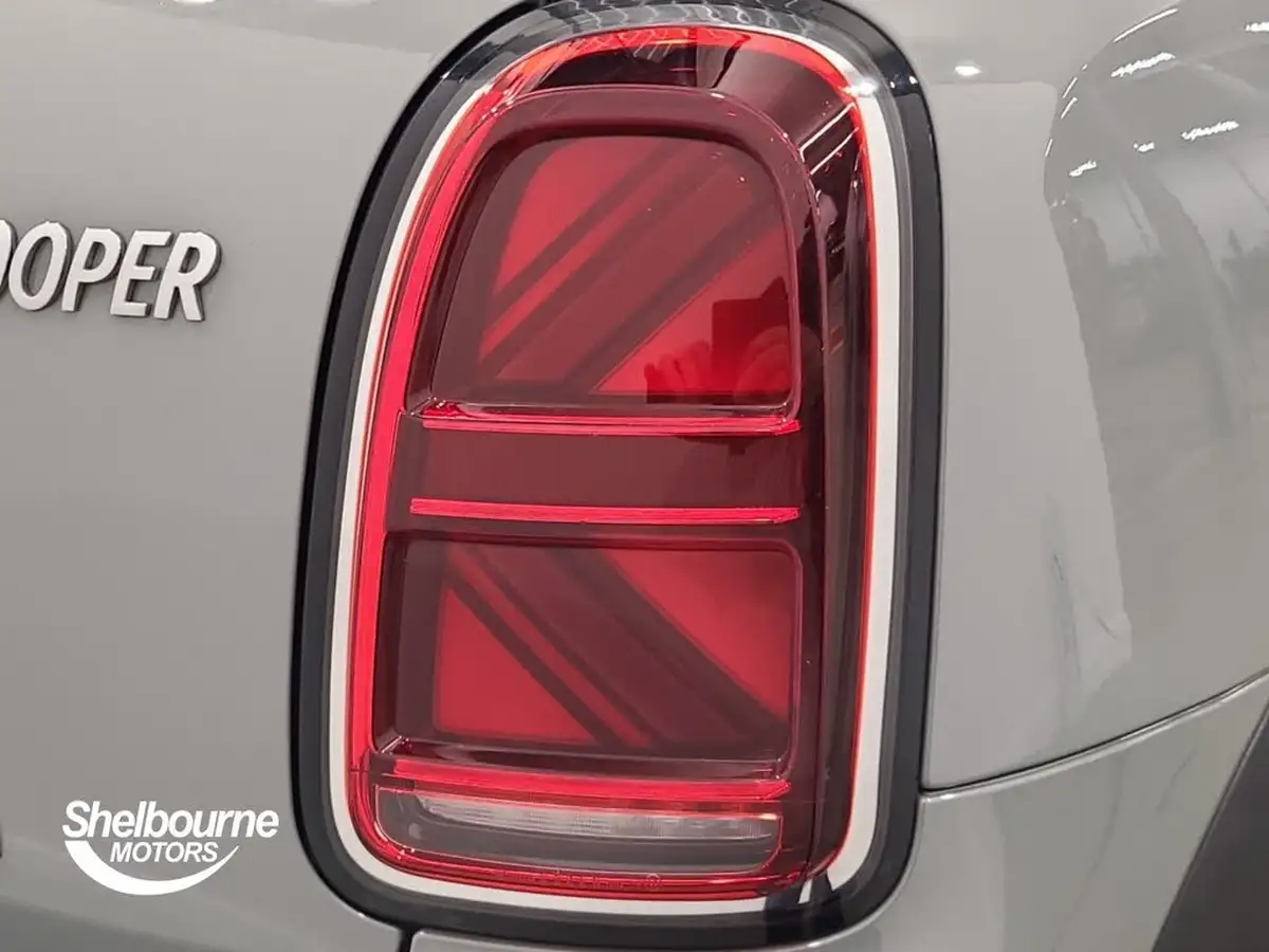 2021-mini-countryman-15-cooper-classic-auto-big-22