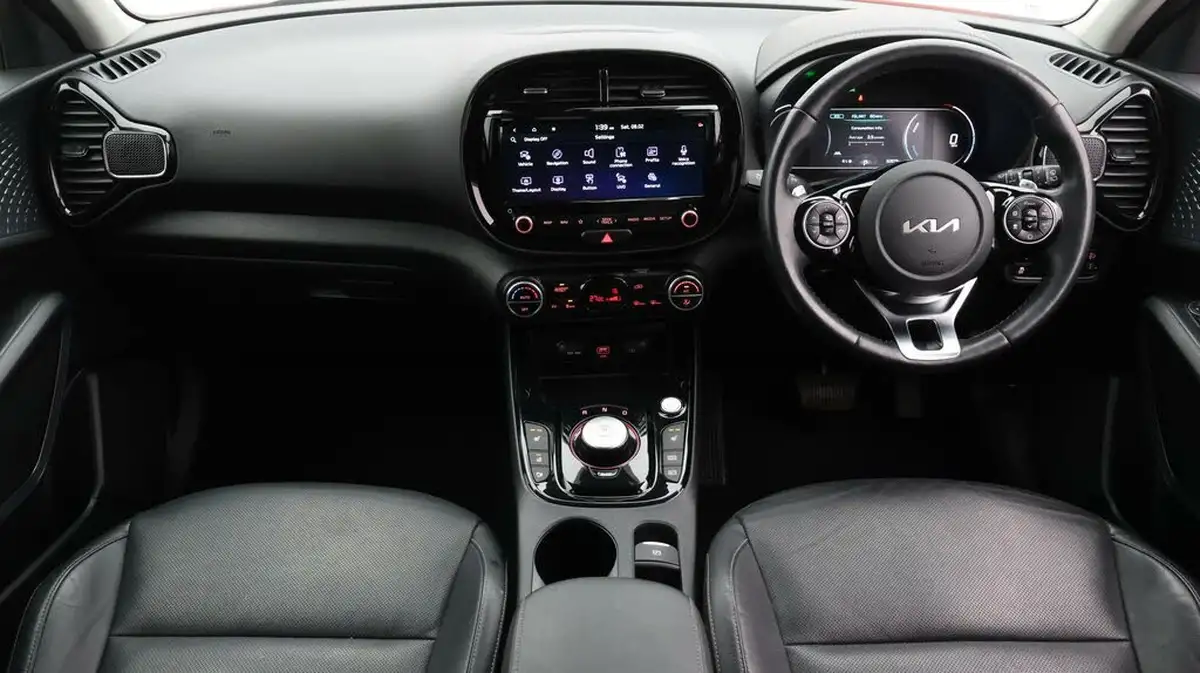 2022-kia-soul-ev-maxx-big-13