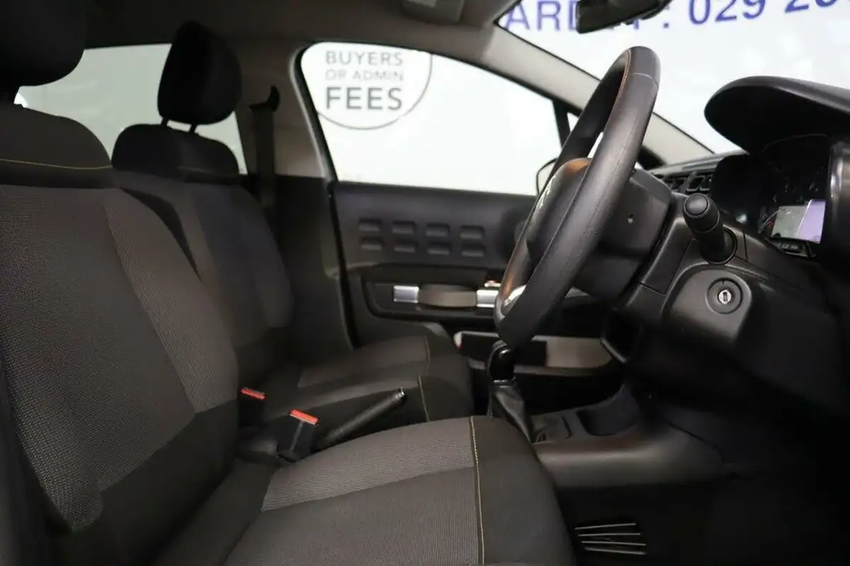 2022-citroen-c3-12-puretech-sense-big-16