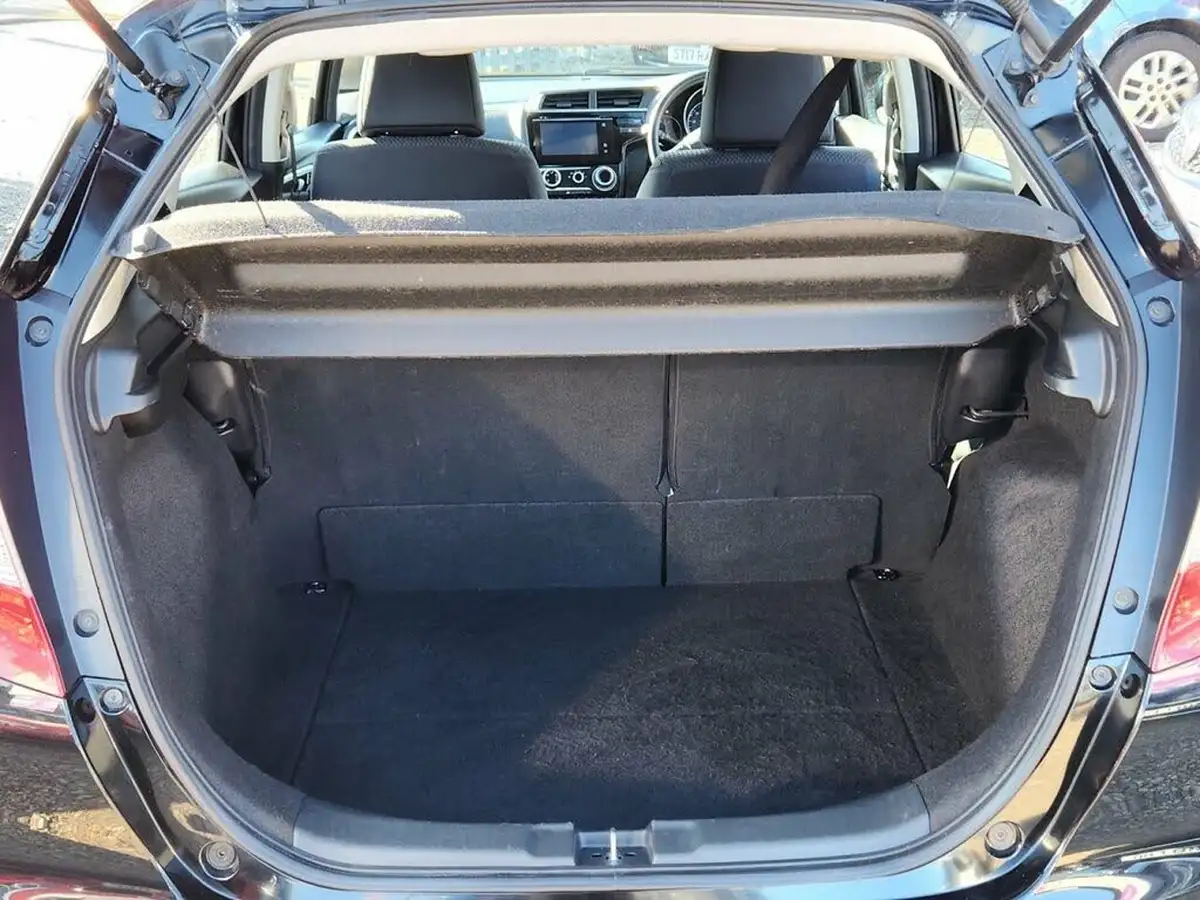 2018-honda-jazz-13-i-vtec-se-big-5