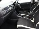 2018-volkswagen-t-roc-16tdi-sel-small-30