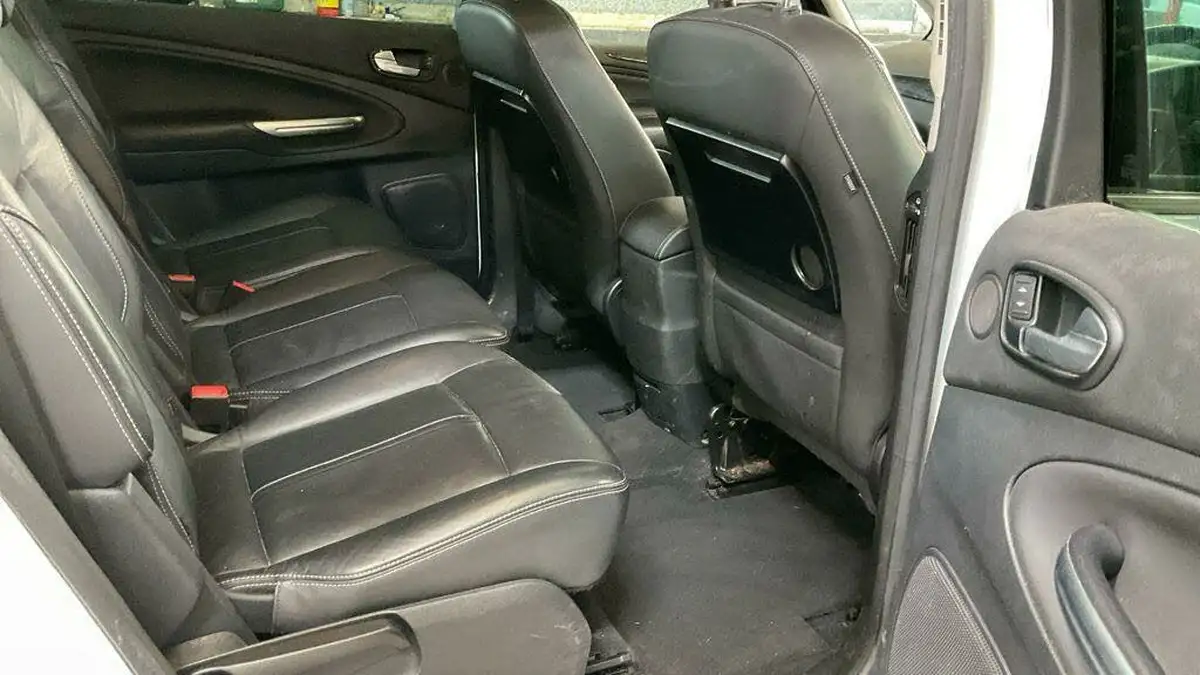 2012-ford-galaxy-16tdci-titanium-x-ss-1560cc-big-9