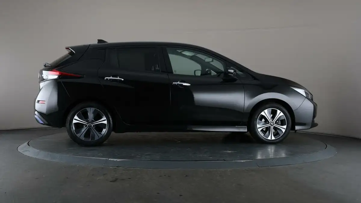 2021-nissan-leaf-e-n-connecta-big-61