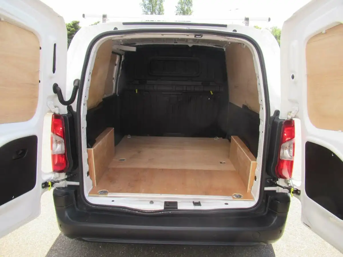 2019-citroen-berlingo-16bluehdi-650-enterprise-big-8