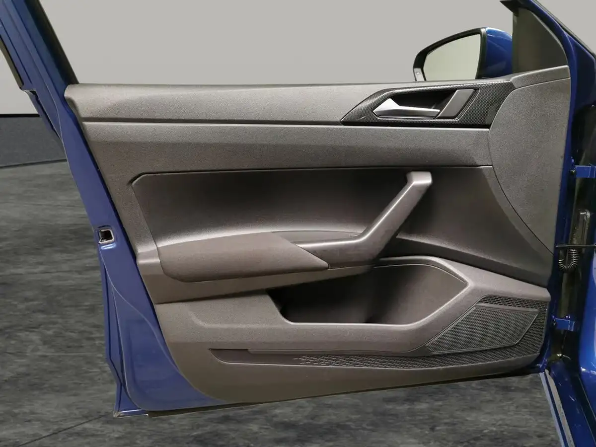 2022-volkswagen-polo-10-tsi-life-big-33