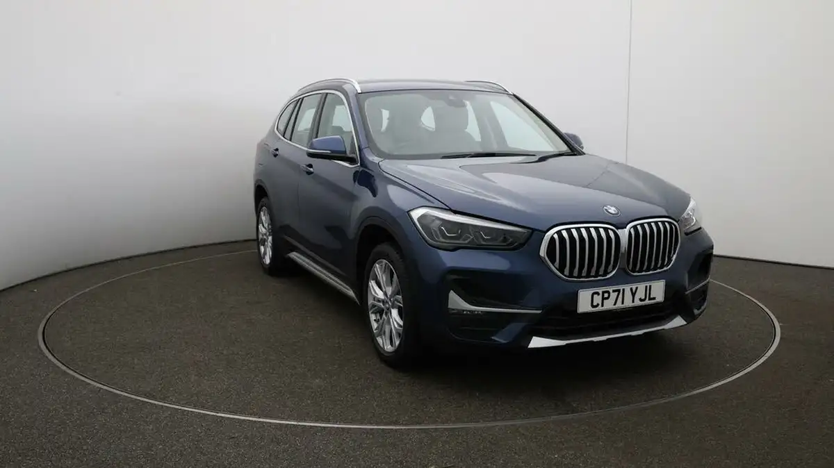 2022-bmw-x1-20td-sdrive18d-xline-sport-auto-big-35