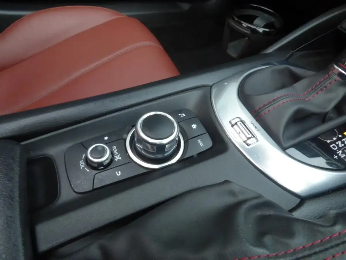 2018-mazda-mx-5-20-sport-rf-auto-big-25