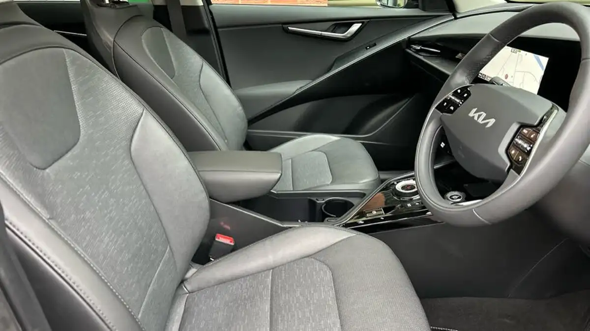 2023-kia-niro-ev-e-4-big-20