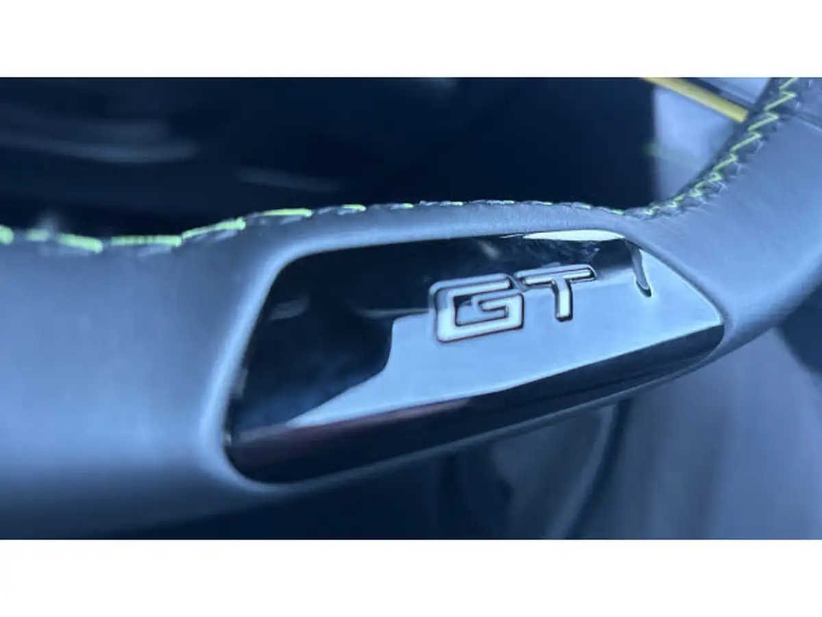 2024-peugeot-2008-suv-12-puretech-gt-130ps-eat8-big-30