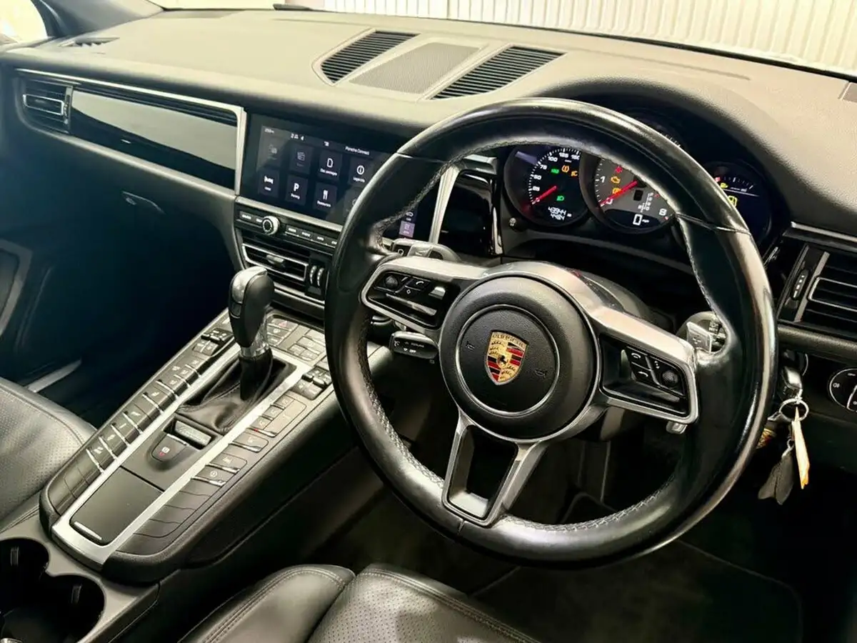 2019-porsche-macan-30-v6-s-big-11