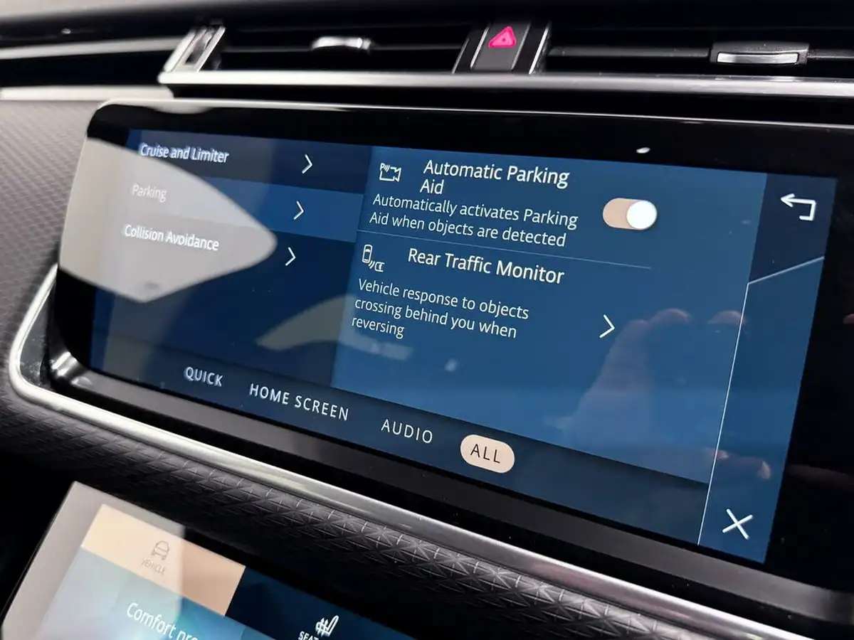 2021-land-rover-range-rover-velar-20-d200-velar-edition-big-64