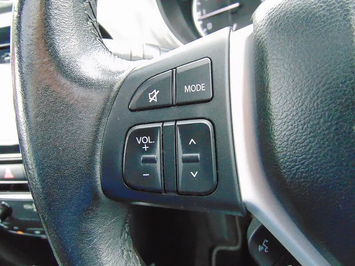 2016-suzuki-vitara-16-sz5-big-32