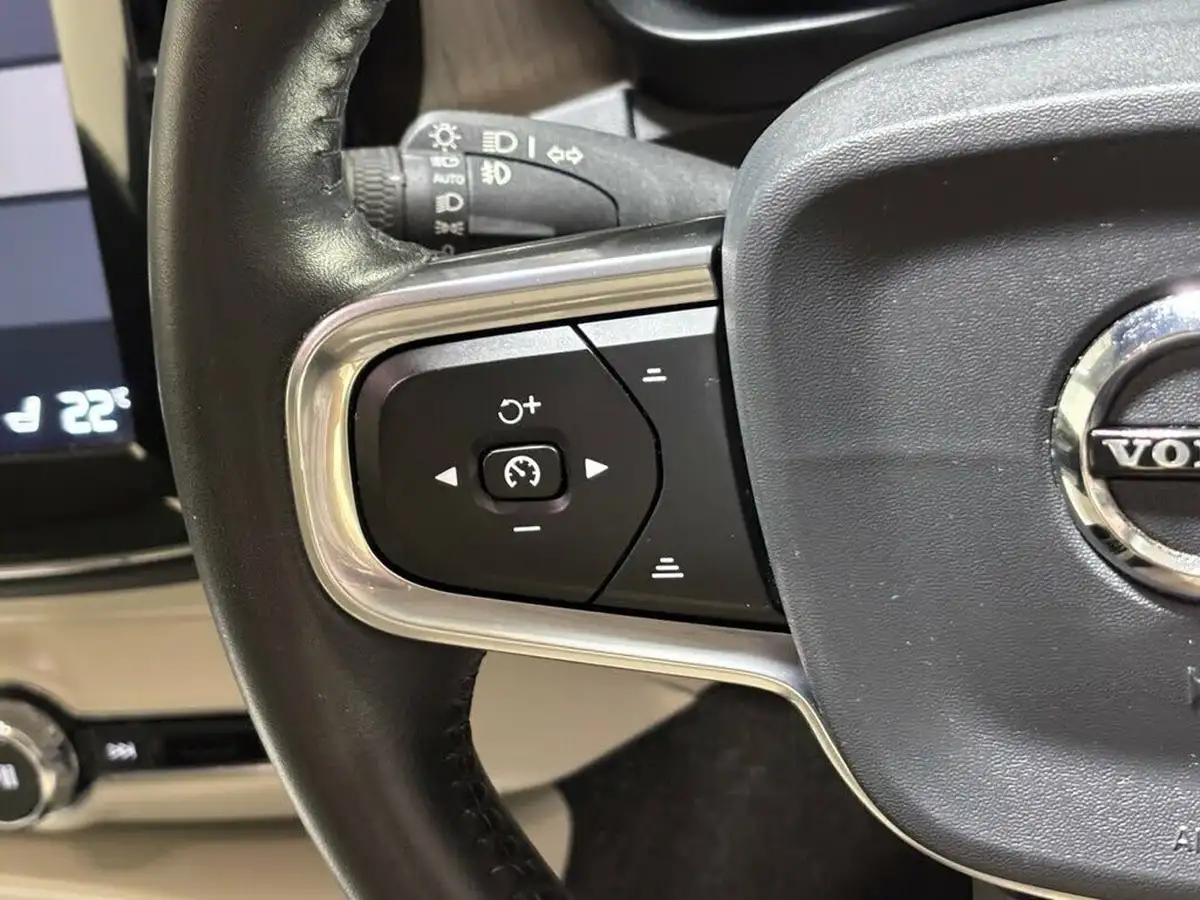 2020-volvo-xc40-20td-d3-inscription-pro-geartronic-big-21