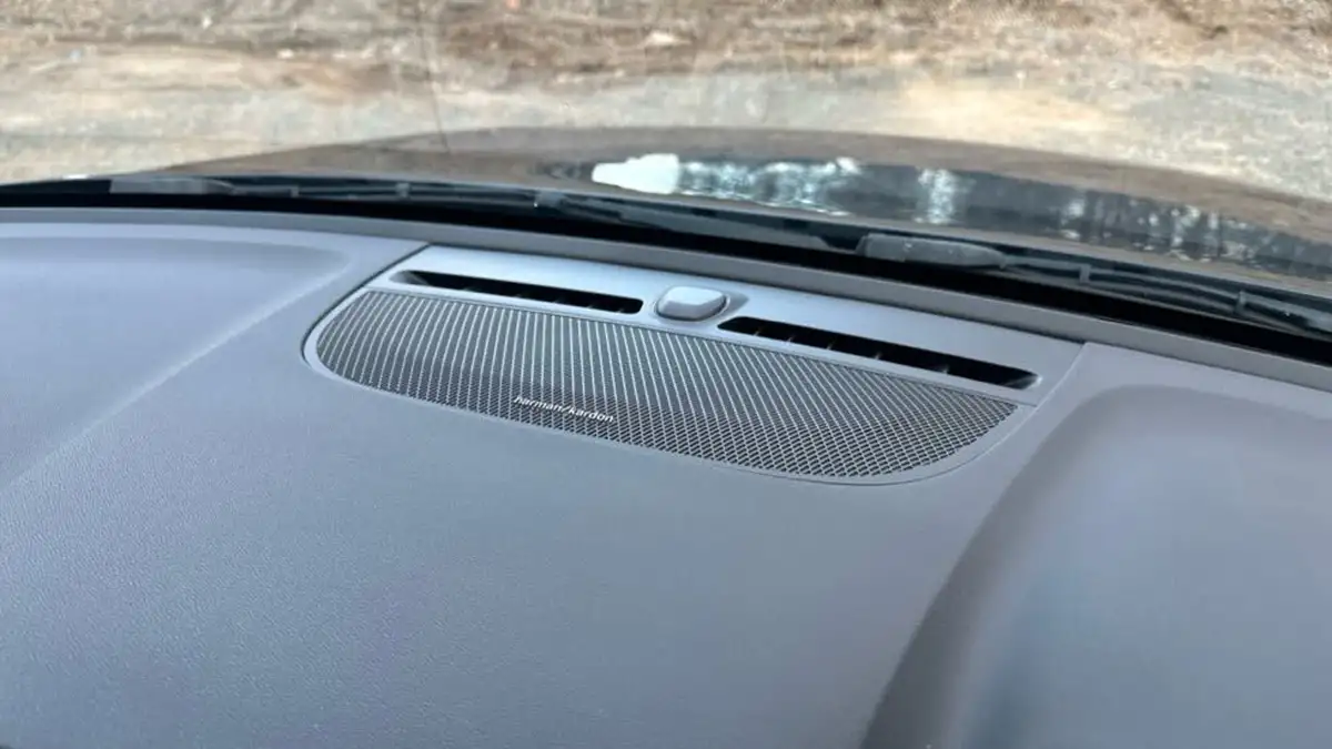 2021-volvo-c40-e-twin-recharge-pro-big-37