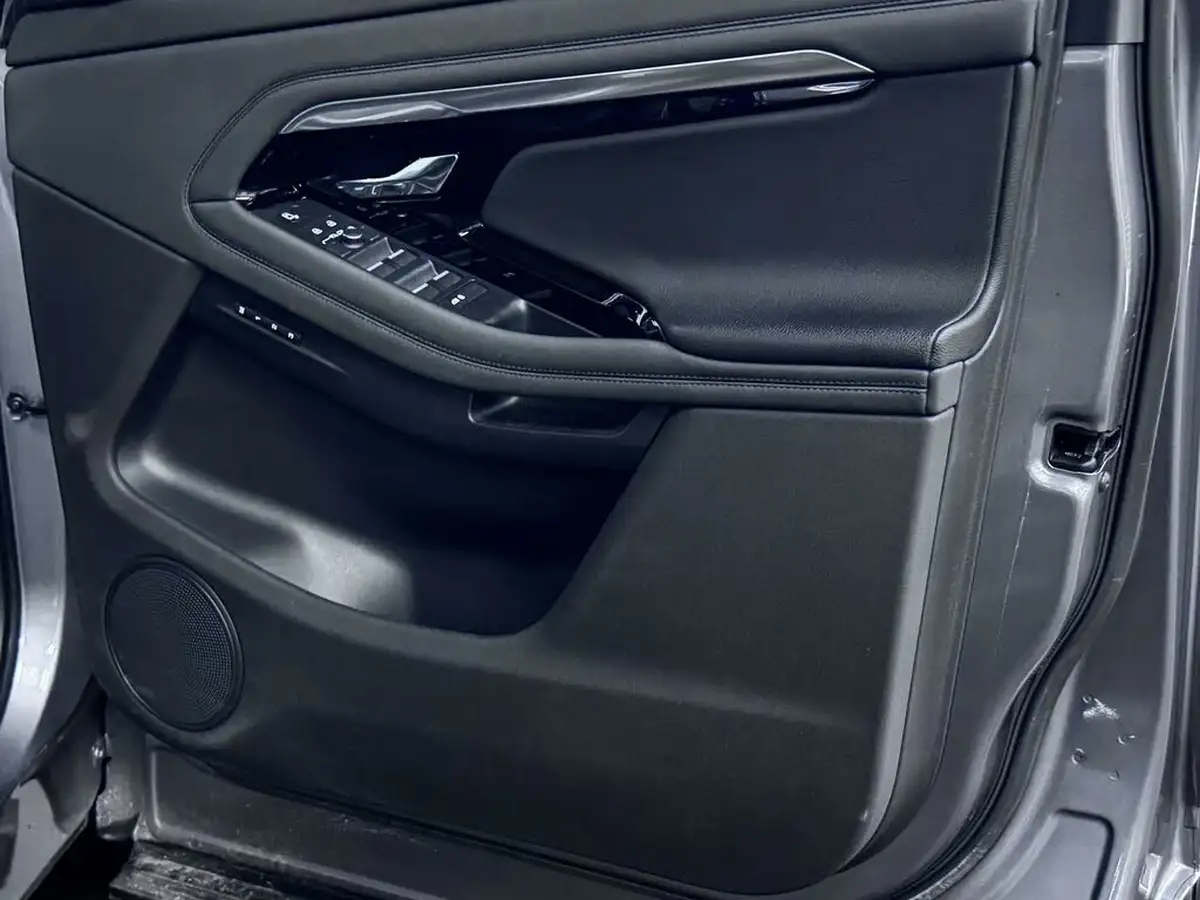2021-land-rover-range-rover-evoque-20-d200-r-dynamic-se-big-23