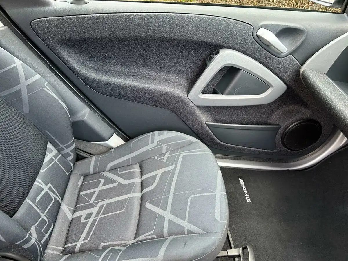 2008-smart-fortwo-10-passion-71bhp-coupe-big-20