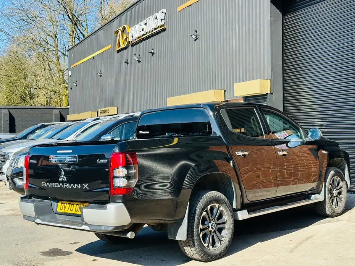 2020-mitsubishi-l200-22di-d-barbarian-x-big-29