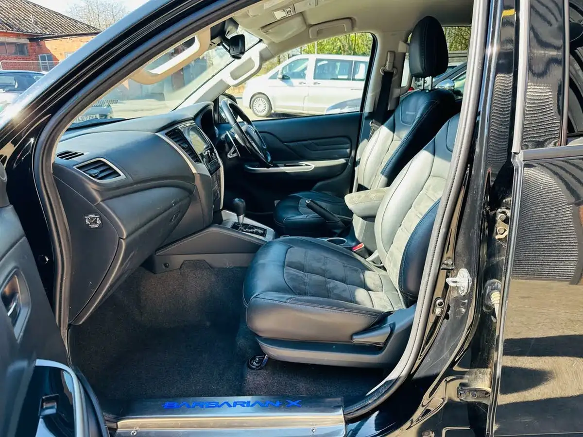 2020-mitsubishi-l200-22di-d-barbarian-x-big-53