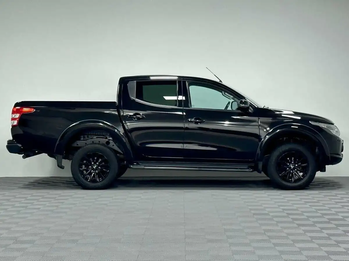 2019-mitsubishi-l200-24di-d-challenger-auto-big-15