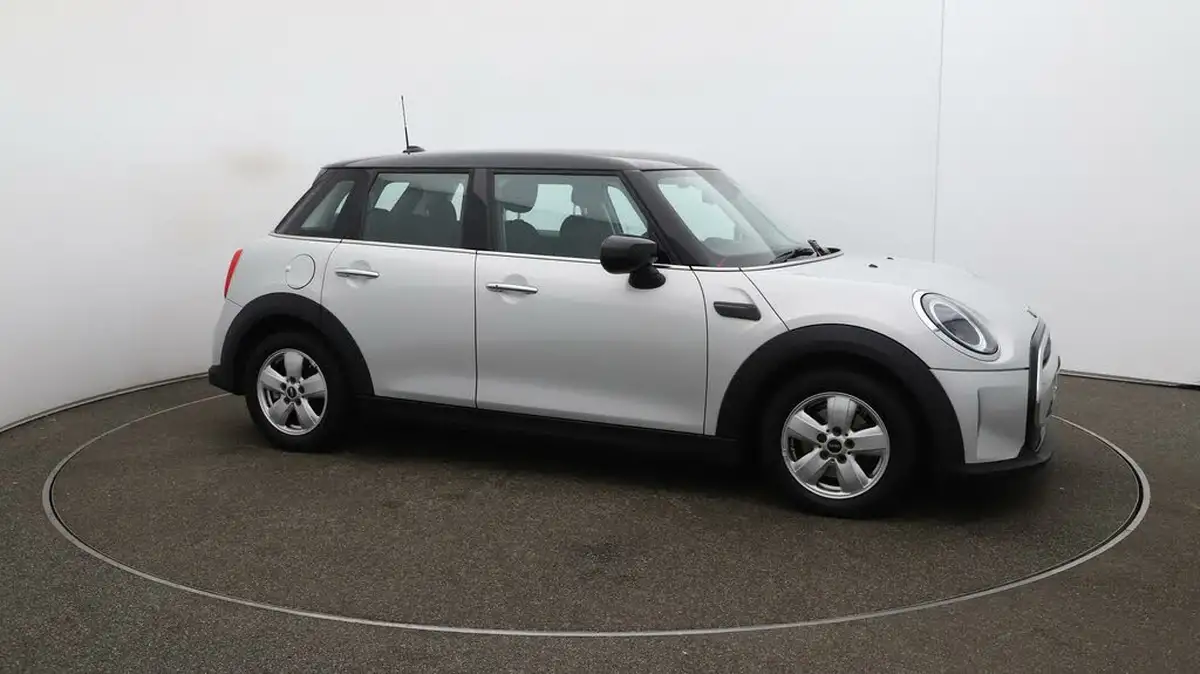 2022-mini-cooper-15-cooper-classic-premium-hatchback-5d-auto-big-43