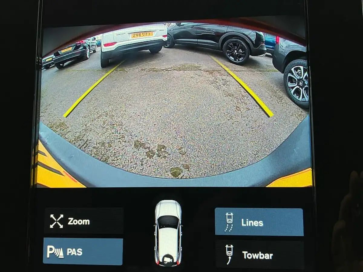 2021-volvo-xc40-15-t5-inscription-262bhp-big-33