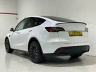 2022-tesla-model-y-e-long-range-small-3