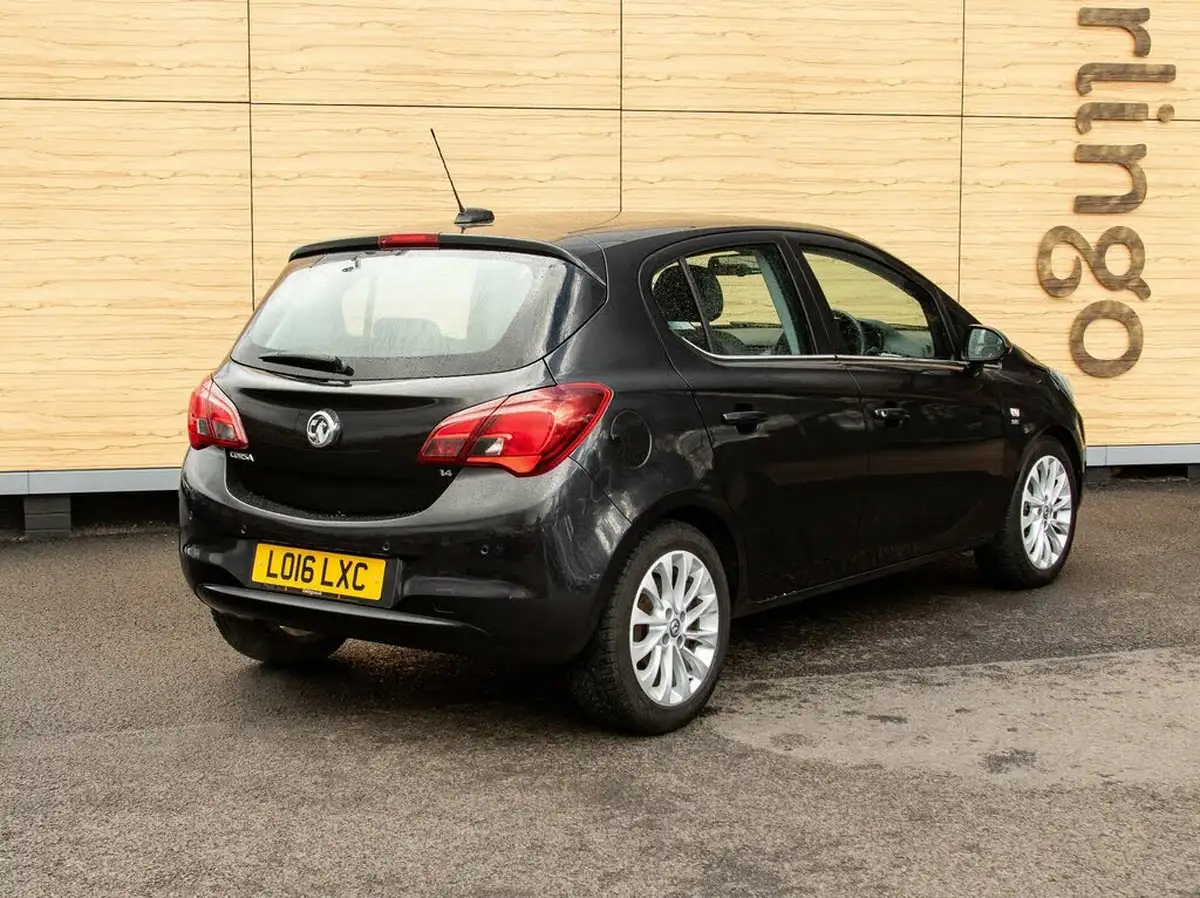 2016-vauxhall-corsa-14i-se-90ps-5d-1398cc-auto-big-2