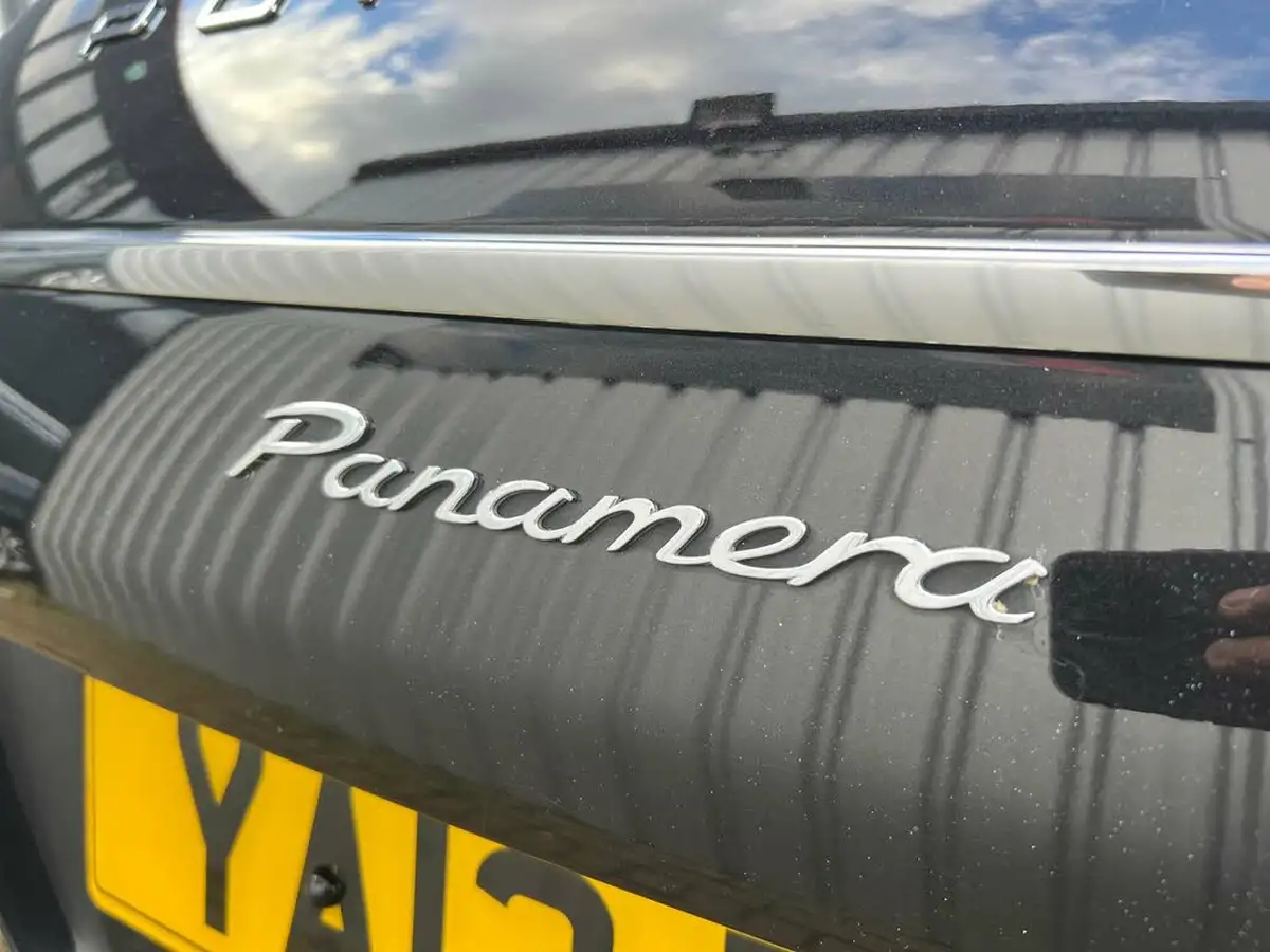 2012-porsche-panamera-30td-diesel-big-21