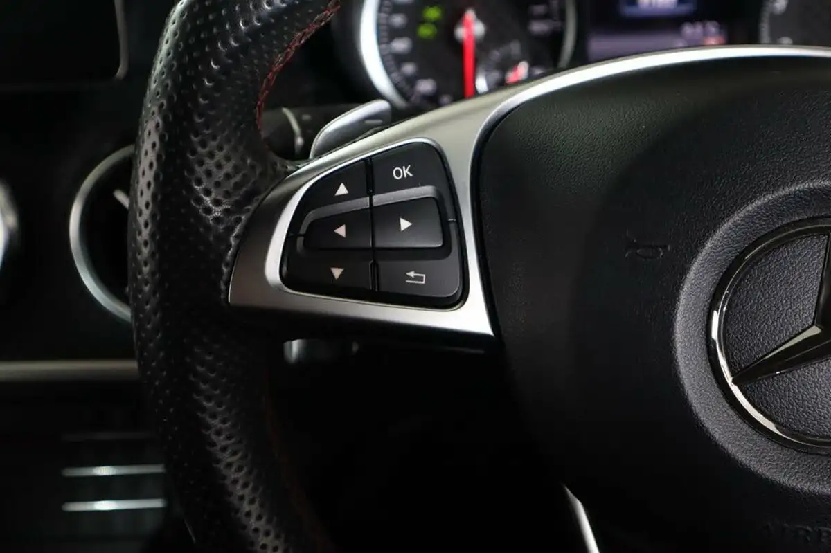 2018-mercedes-benz-a-class-16-a180-amg-line-ss-7g-dct-big-28