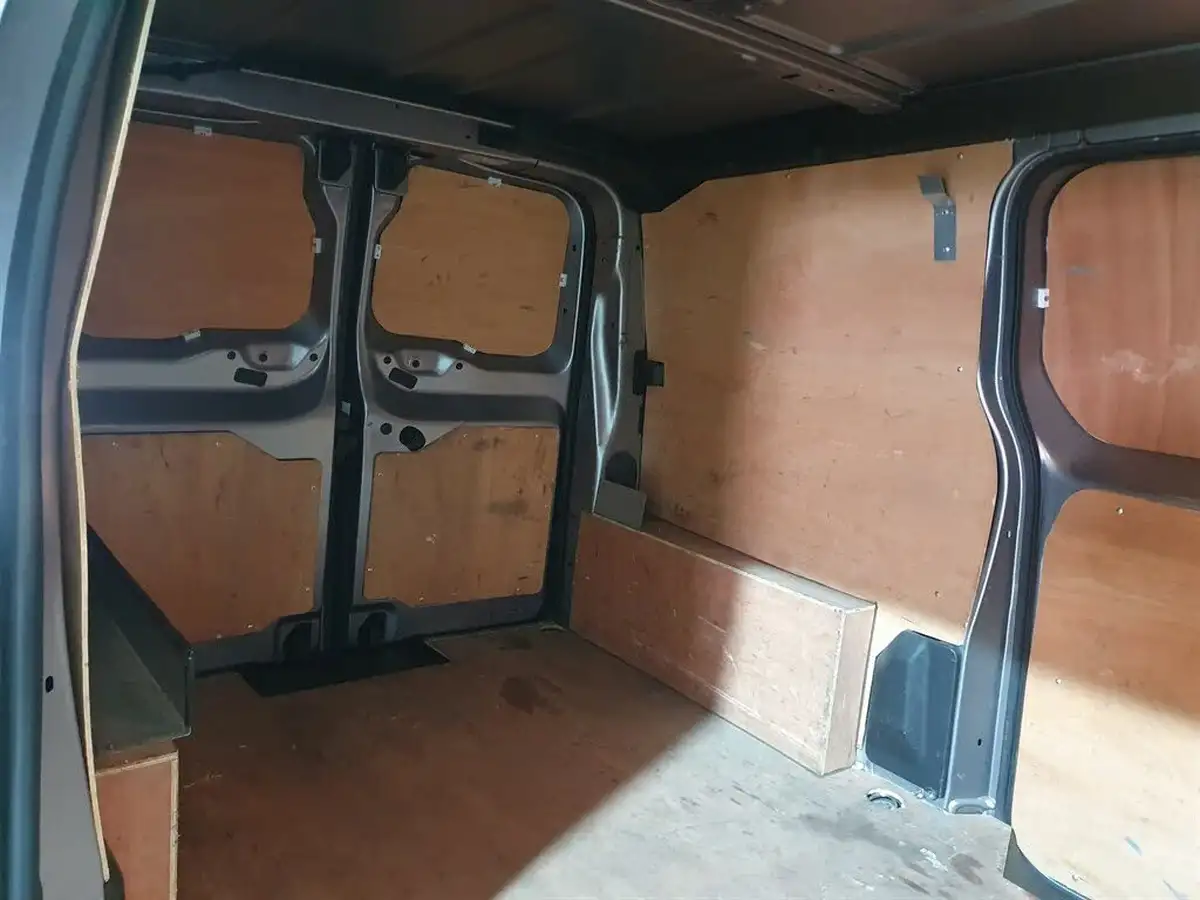 2019-citroen-dispatch-20bluehdi-enterprise-m-1400-120pseu6d-ss-panel-big-36