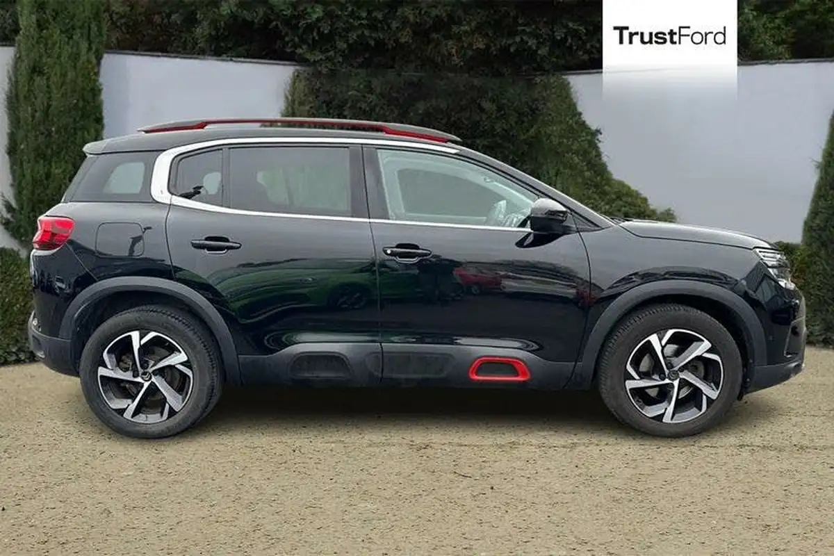 2019-citroen-c5-aircross-15bluehdi-flair-eat8-big-2